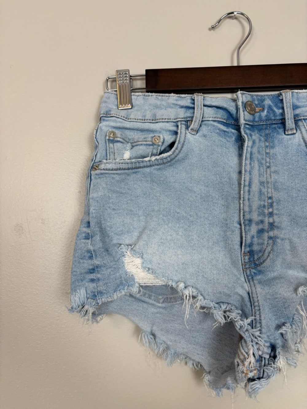 Zara Shorts Womens 6 Cut Of Distressed Denim In Blue Western Festival Summer - Picture 2 of 7